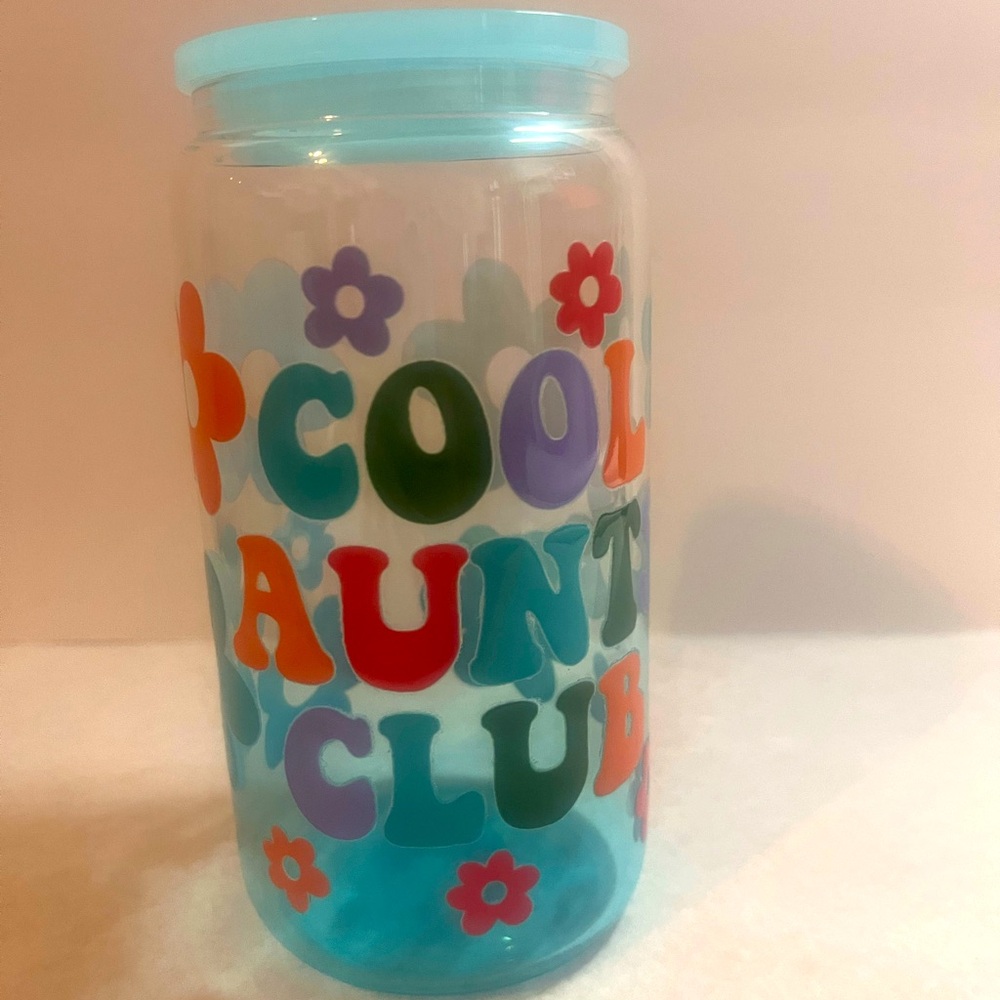 16 oz. Libby glass cup light blue/cool Aunts Club